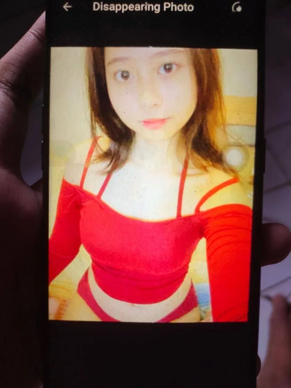Amalia Mutia photo 3