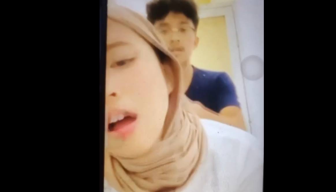 Amalia Mutia di wc kampus